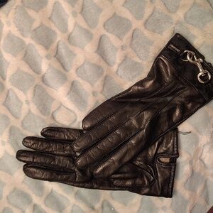 Coach leather gloves